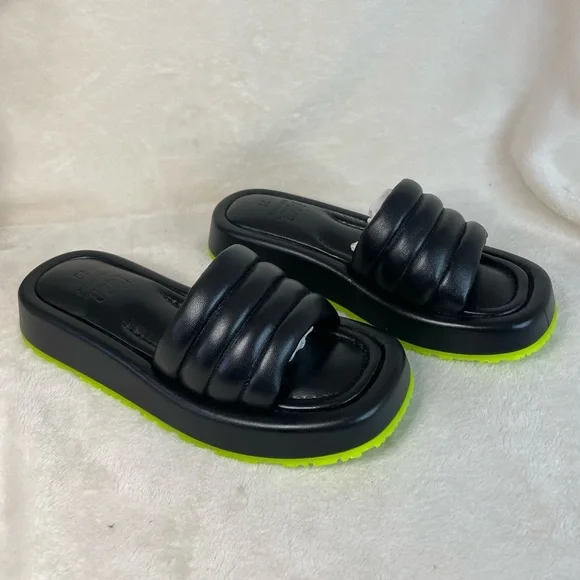 P448 Women's Fergie Black EUR 37 US‎ (E 542) - Picture 11 of 16